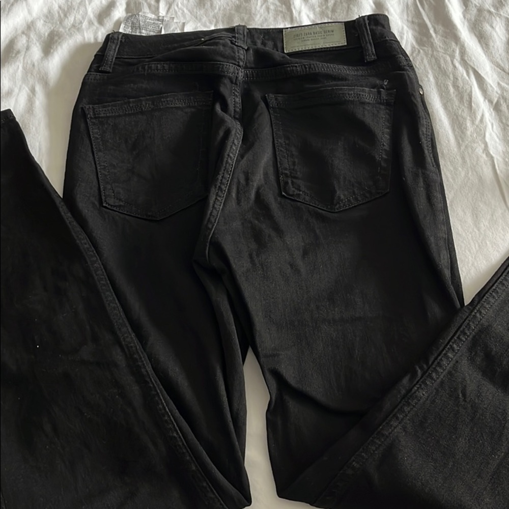 Zara Basic Jeans - image 3